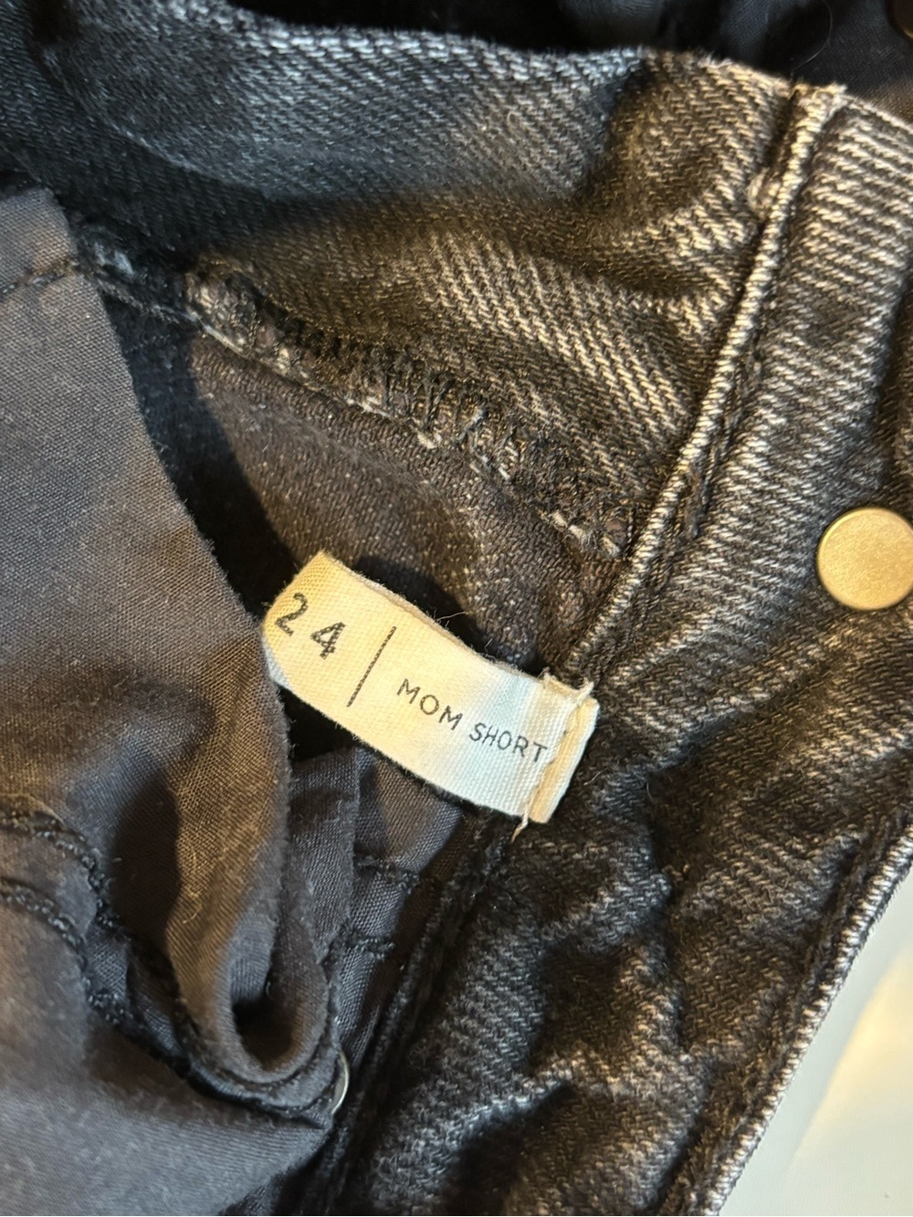 PacSun Black Denim Mom Shorts High Rise Rigid Denim Women's 24 XS - Picture 3 of 8
